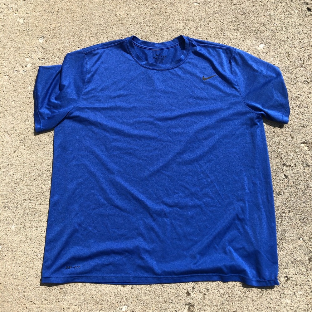 Nike DriFit Size 2XL